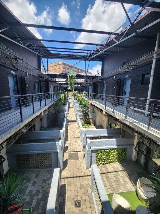 Appartement 353 Maboneng On Craft Johannesburg